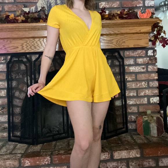 Yellow romper by SHEIN size S - Picture 2 of 6